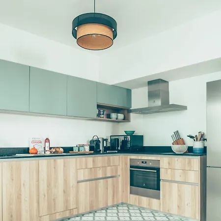 Mimosa Keyweek Downtown Апартаменти Біарріц